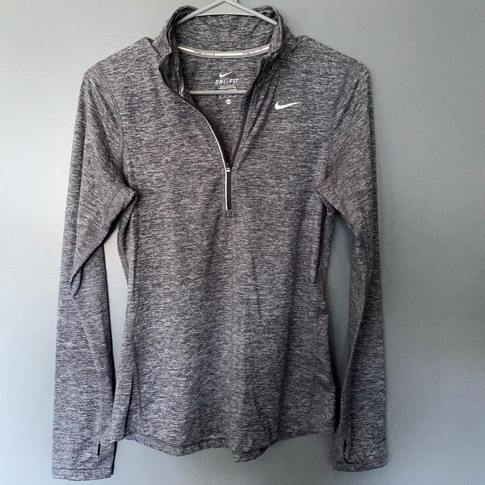 Nike DriFit running top